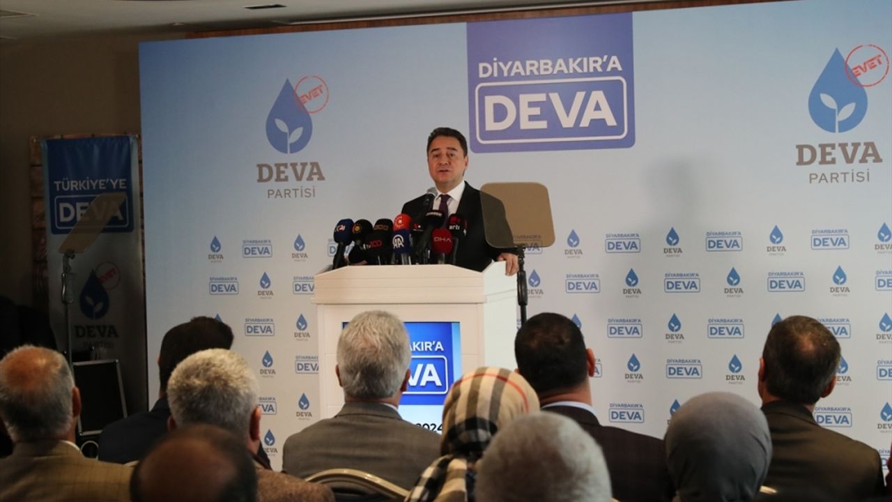 DEVA Partisi Genel Başkanı Babacan, Diyarbakır'da konuştu:
