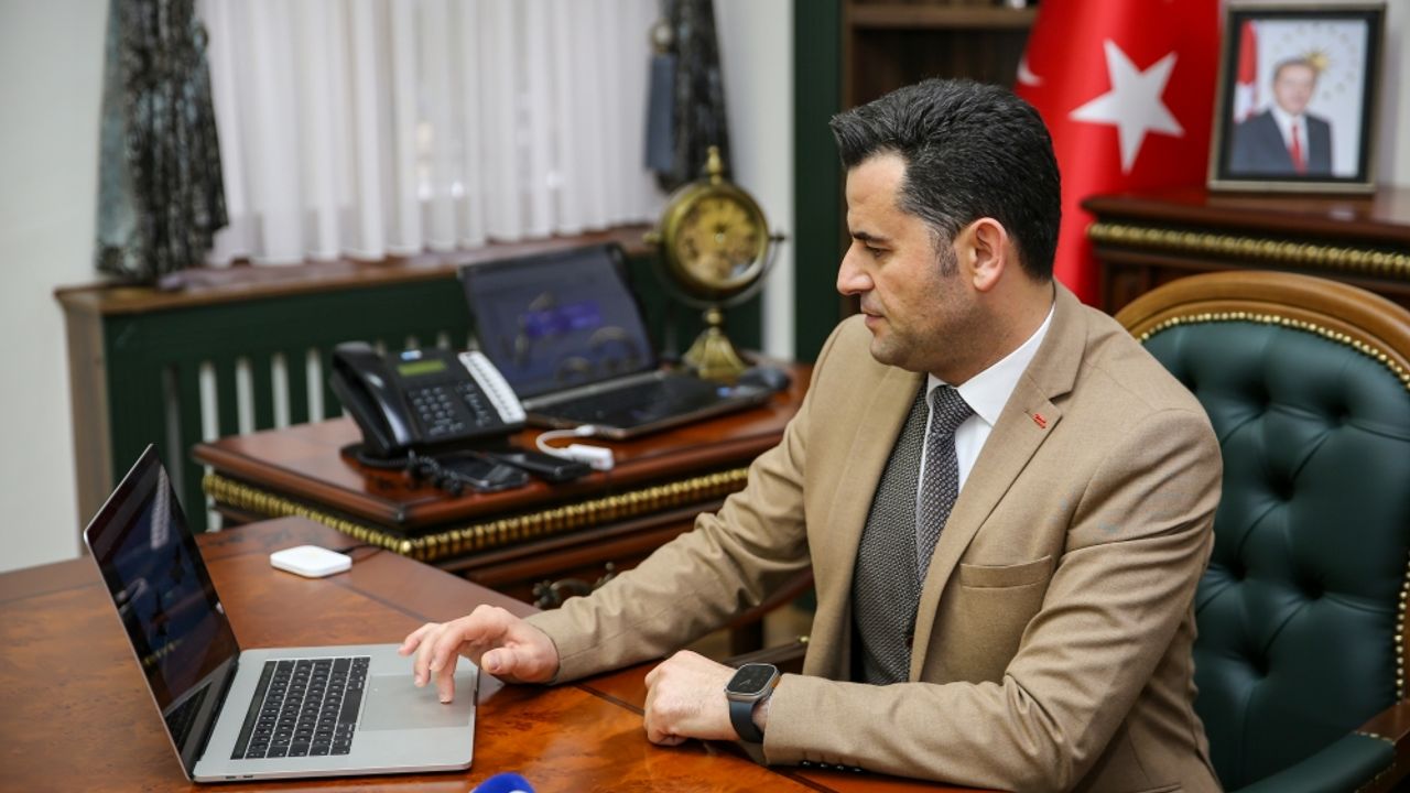Diyarbakır'ın Yenişehir Kaymakamı Beşikci, AA'nın "Yılın Kareleri" oylamasına katıldı