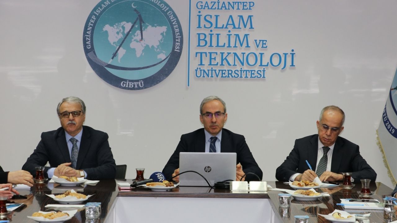 GİBTÜ Rektörü Prof. Dr.  Demir, üniversitedeki gelişmeleri anlattı