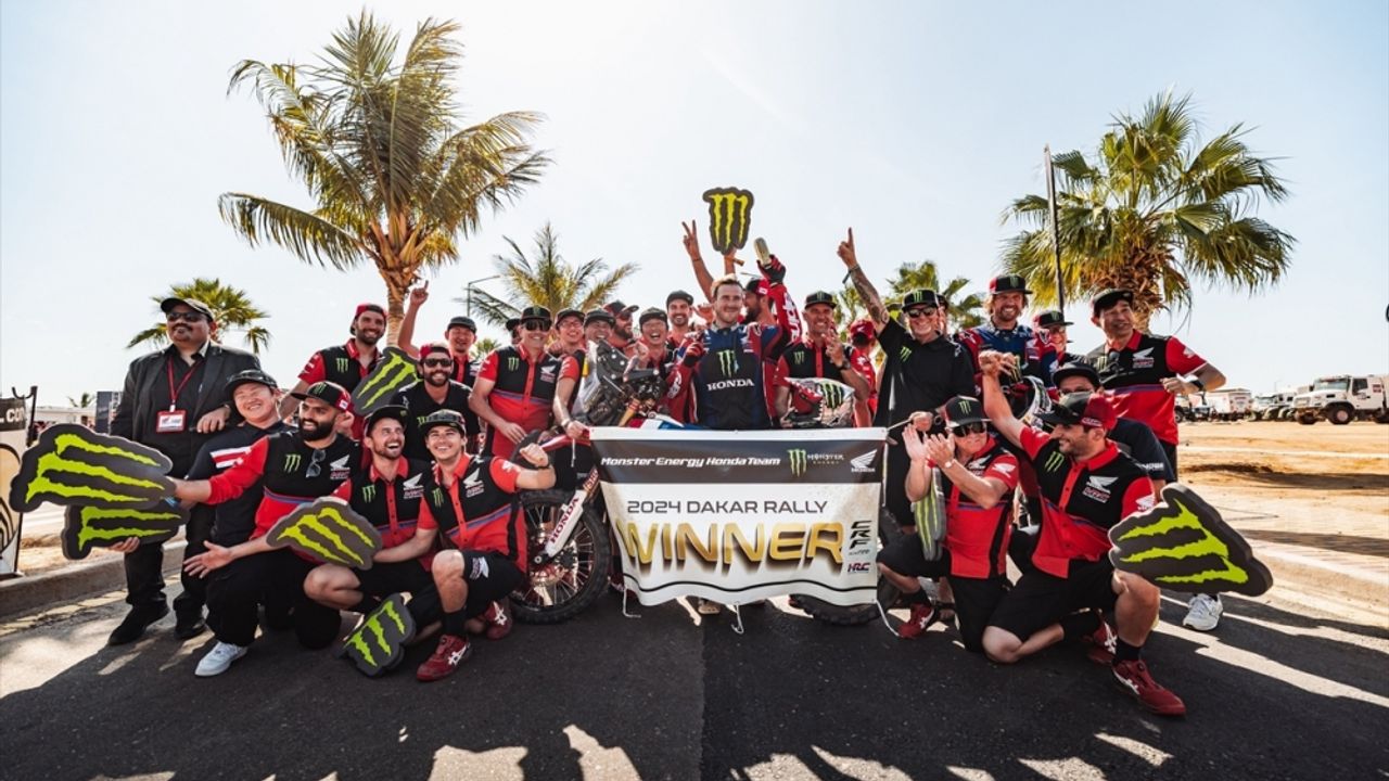 Honda, Dakar Rallisi'nde 3'üncü birinciliğini aldı