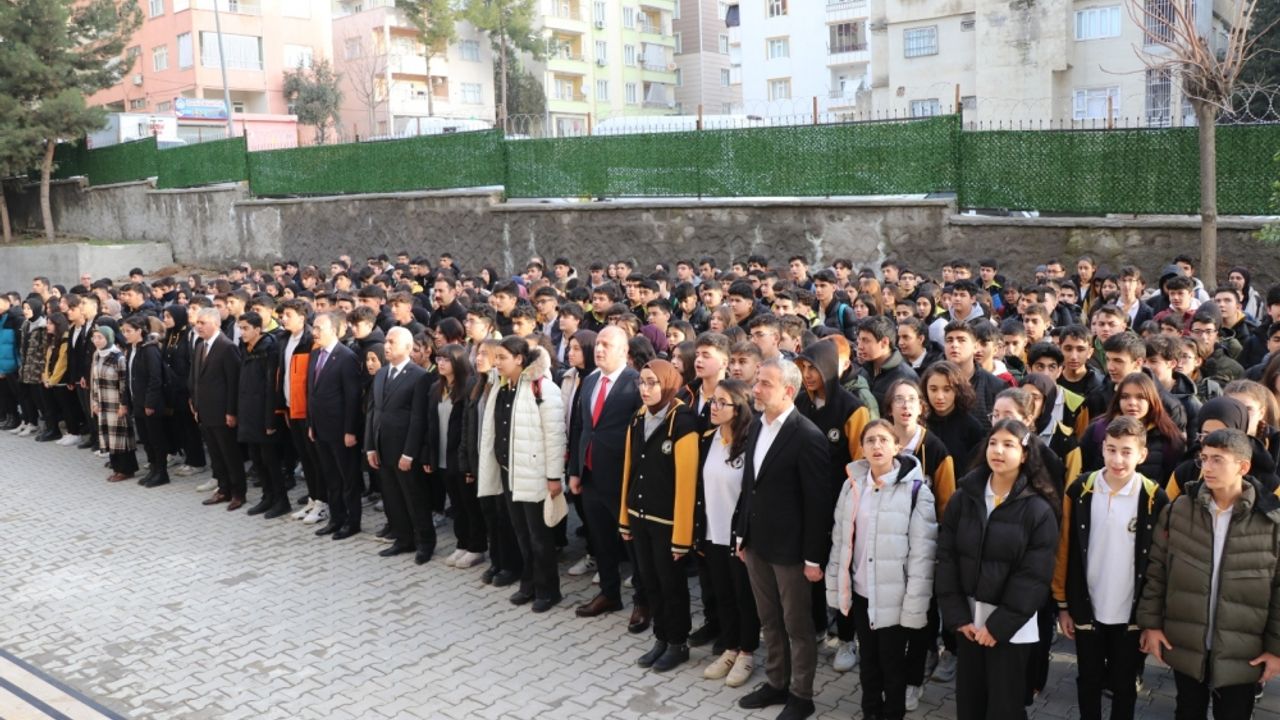 Siirt Valisi Kızılkaya'dan Atatürk Anadolu Lisesine ziyaret