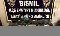 Diyarbakır'da çalıntı malzemeleri satmaya çalışırken yakalanan hırsızlık zanlısı tutuklandı