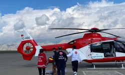 Şırnak'ta ambulans helikopter solunum sıkıntısı yaşayan çocuk için havalandı