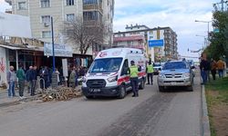 Şanlıurfa'da çıkan sopalı kavgayı ayırmaya çalışan kişi yaralandı