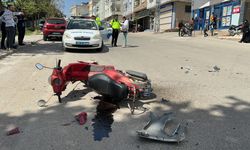 Kilis'te otomobille çarpışan motosikletin sürücüsü yaralandı