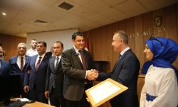 Şehitkamil Belediye Başkanı Yılmaz, mazbatasını aldı