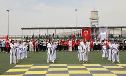 Nizip'te 19 Mayıs Atatürk'ü Anma, Gençlik ve Spor Bayramı kutlandı