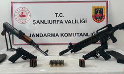 Şanlıurfa'da Jandarma Operasyonu:   Ruhsatsız Silah ve Mühimmat Ele Geçirildi