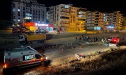 Adıyaman'da hafif ticari araçla çarpışan sepetli motosikletin sürücüsü öldü