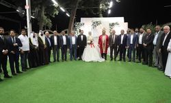 Şanlıurfa’da Siyaset ve İş Dünyası Özcan ve Pınar Ailesinin Nikah Töreninde Buluştu