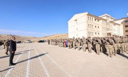 Mardin Valisi Tuncay Akkoyun'dan jandarma ve polise ziyaret