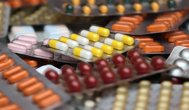 Türkiye’de ilaç krizi tırmanıyor! 14 ilacın satışı durdu: Koah, epilepsi, alzaymır, migren