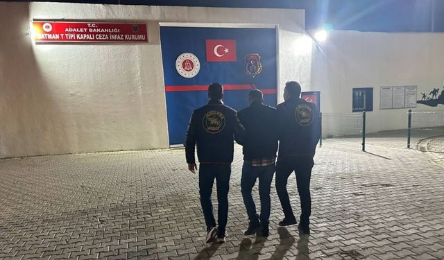 Saklanmak için İstanbul'dan Siirt'e gelen firari hükümlü yakalandı
