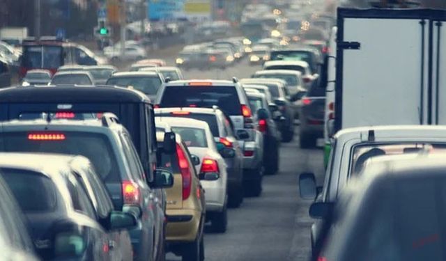Şanlıurfa'da yollar doldu taştı: Ocak ayında trafiğe kayıtlı araç sayısı rekor kırdı!