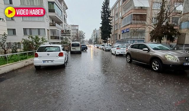 Şanlıurfa’da şiddetli yağış: Aniden bastırdı! Sokaklar dere gibi aktı