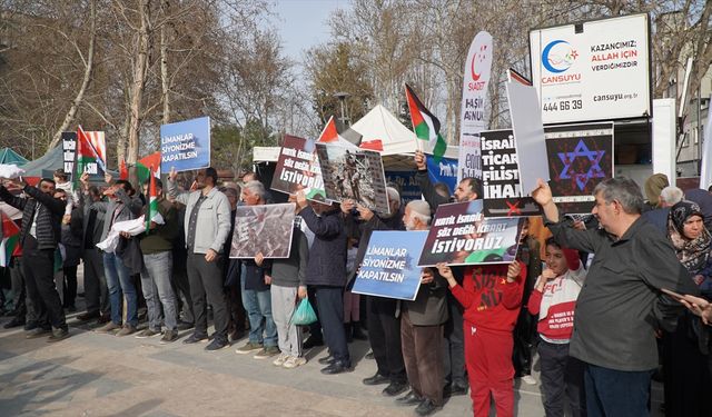 İsrail'in Gazze'deki hastanelere yönelik saldırıları Adıyaman'da protesto edildi