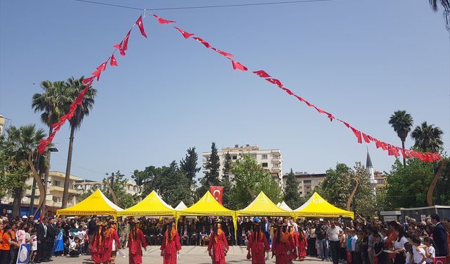 Gaziantep'te 23 Nisan Ulusal Egemenlik ve Çocuk Bayramı kutlandı