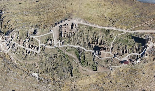3 bin yıllık Zerzevan Kalesi UNESCO Dünya Miras Kalıcı Listesi'ne girme yolunda