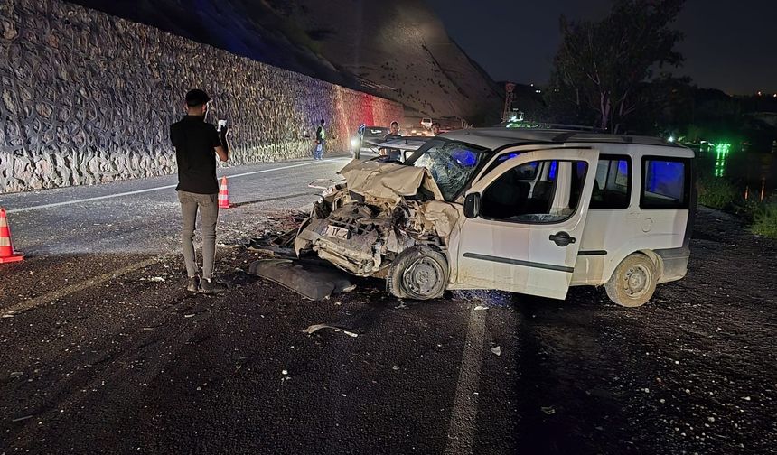 SON DAKİKA | Şanlıurfa'da feci kaza: 1’i ağır 7 yaralı
